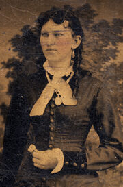 Hannah Cox 3