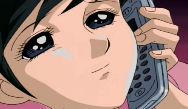 File:Mako on the phone.png
