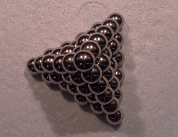 File:Pyramid 2.jpg