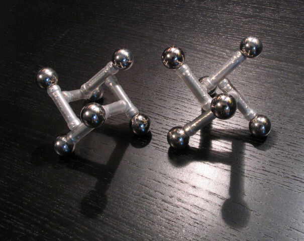 File:Alt tetrahedra.jpg