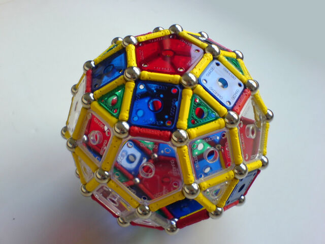 File:Rhombicosidodecahedron.jpg