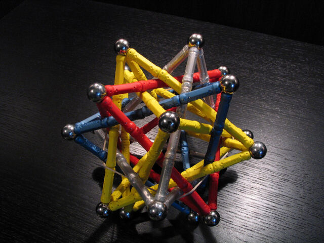 File:Five intersecting tetrahedra 4.jpg