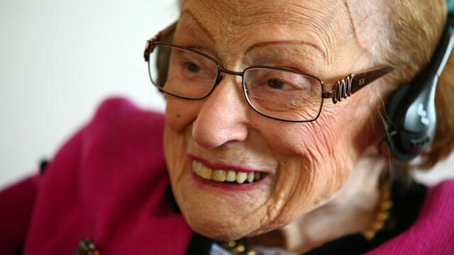 File:Ruth Adler.jpg