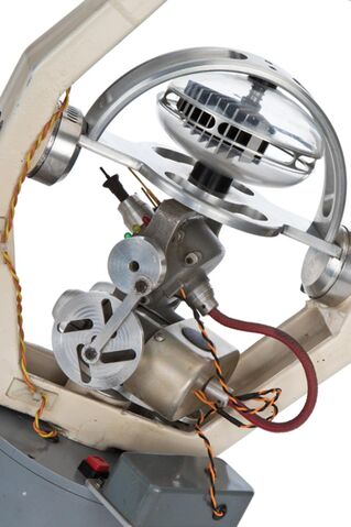 File:ProfilesInHistoryAuctionGB2WorkingKettlebellPropSc02.jpg