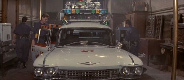 File:FirehouseGB2GarageBay02.jpg