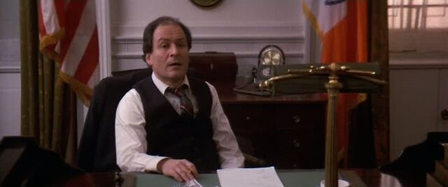 File:MayorLennyGBone02.jpg
