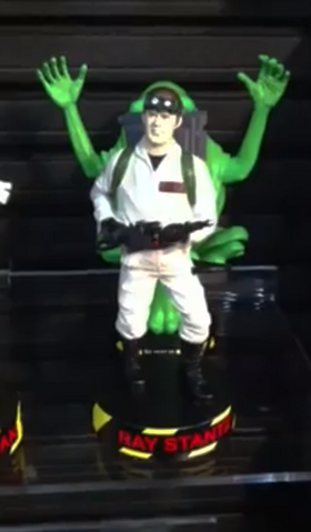 File:FactoryEntertainmentatNYToyFair2013sc04.png