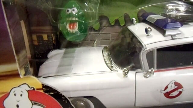 File:Joyride Ecto-1 Diecast07.jpg