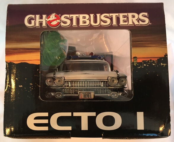 File:Joyride Ecto-1 Diecast03.jpg