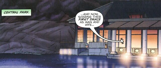 File:LoebBoathouse06.jpg