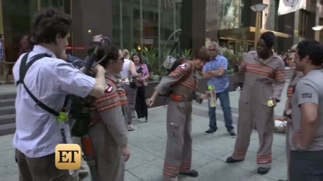 File:Ghostbusters2016SetVisitET4152016Clip05.jpg