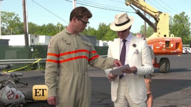 File:Ghostbusters2016SetVisitET4152016Clip20.jpg