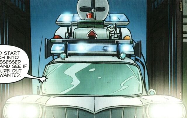 File:Ecto1aIDW04.jpg