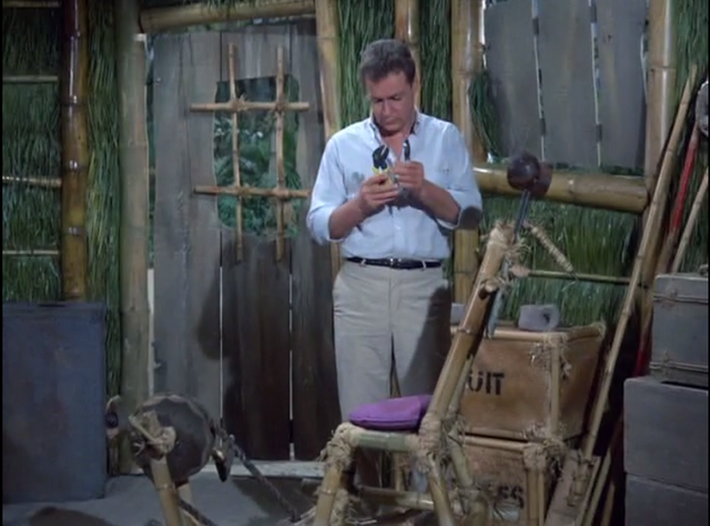 File:Dentalchair c.png
