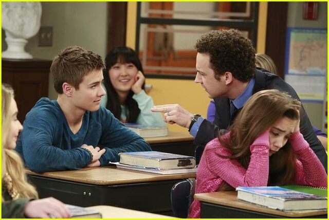 File:Girl-meets-world-newest-stills-01.jpg