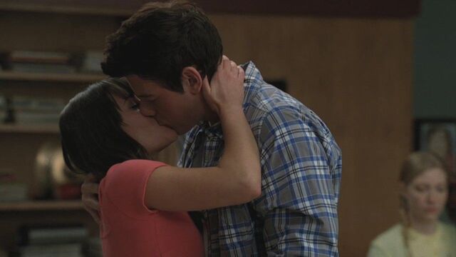 File:Glee310 0686.jpg