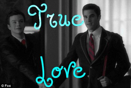 File:KurtandBlaine-1.gif