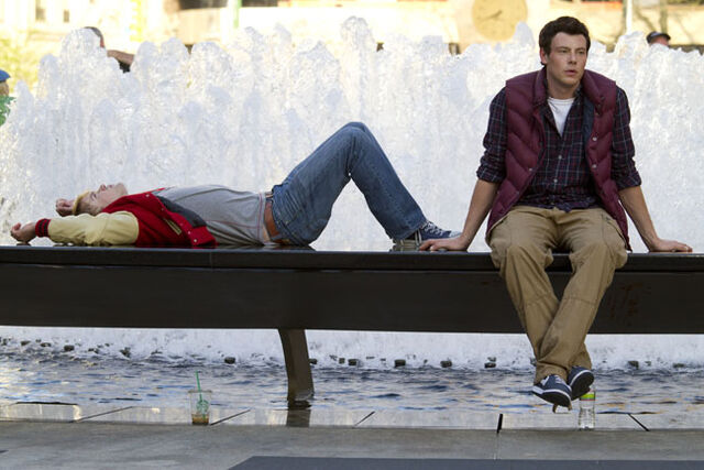 File:Glee-nyla-gallery-6-2011-a-l.jpg
