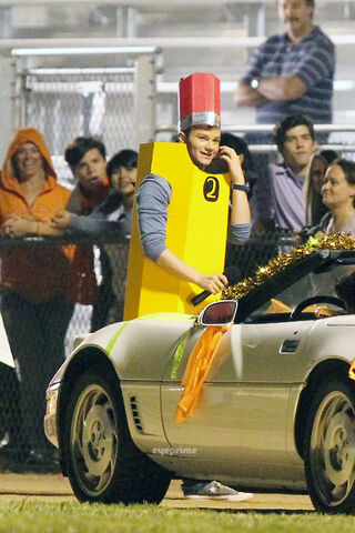 File:Lolchris44.jpg
