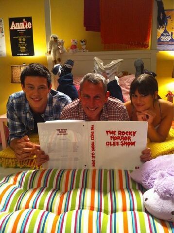 File:Finn-Rachel-season-2-glee-15611308-478-640.jpg