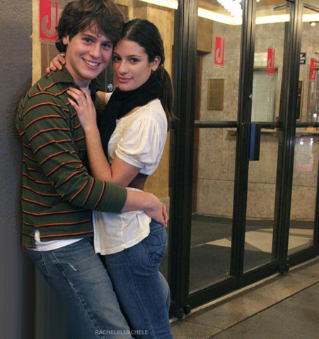 File:Tumblr lcf36goVsE1qc4i59o1 500.png