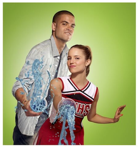 File:Glee (155).jpg