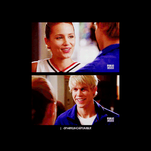 File:Tumblr lcdf2aOja21qedpejo1 500.gif