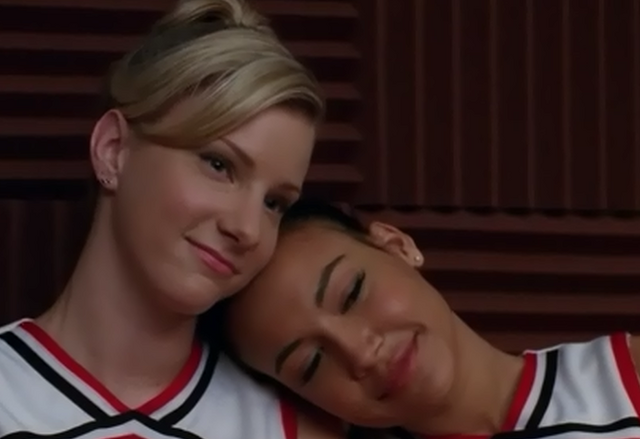 File:-Brittanyandsantanahugging.png