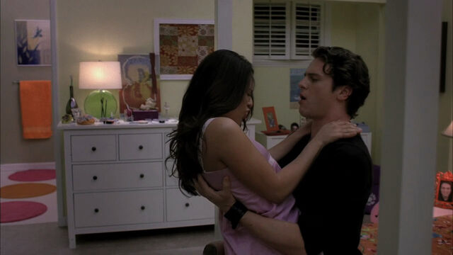 File:The-Power-of-Madonna-jesse-st-james-12437301-1280-720.jpg