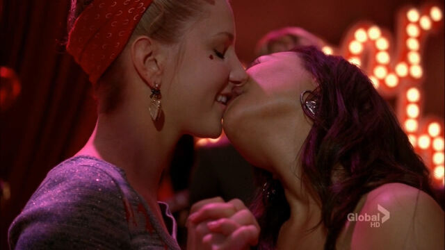 File:Sweet Lady Kisses.01.jpg
