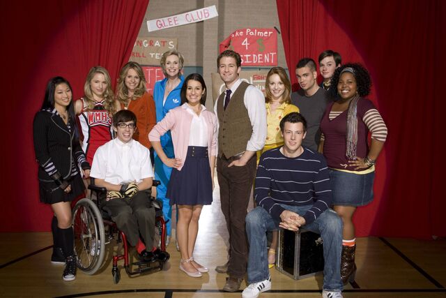 File:1glee.jpg
