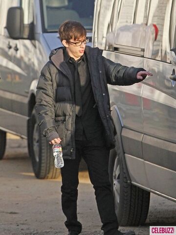 File:KEVIN-MCHALE-GLEE-2-435x580.jpg