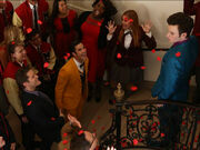 Glee-kurt-blaine-season-5-premiere-love-love-love-the-beatles-600x450.jpg