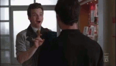 File:Klaine hugging.gif
