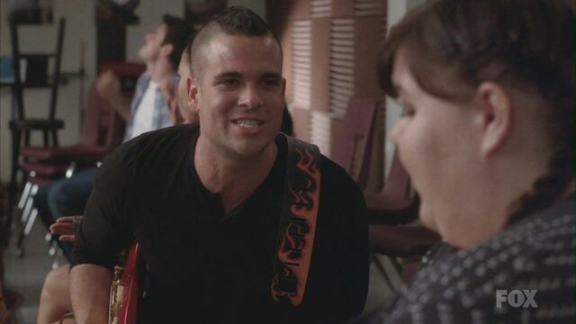 File:Glee212 238.jpg