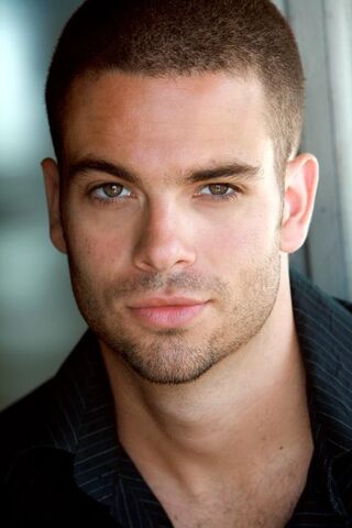 File:Fec-mark-salling-21.jpg