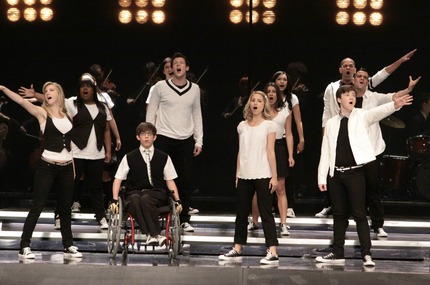 File:Glee-throwdown-.jpeg