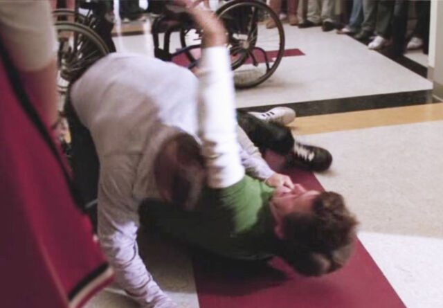 File:Finn puck fight wheels.jpg
