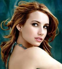 File:Emma Roberts.png