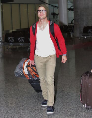 File:Tumblr m9zmhgiONn1qayexuo4 1280.jpg