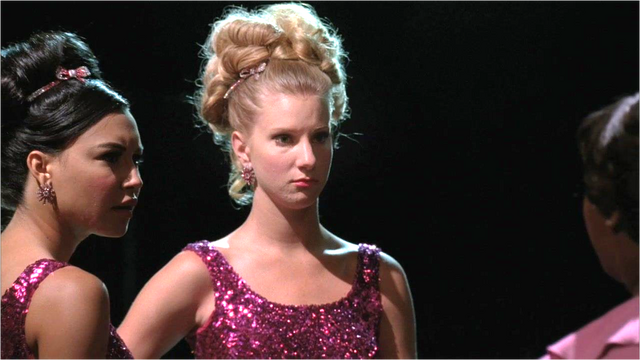 File:Brittany&Santana2,S03E03.png