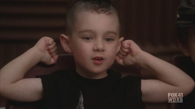 File:Mini-Puck-glee-17151705-675-379-1-.jpg