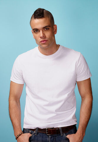 Bestand:Noah Puckerman.jpg