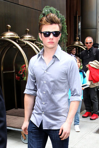 File:Chrislookinglikeamodel3.jpg