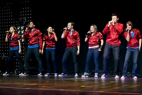 File:Alg glee radio city.jpg