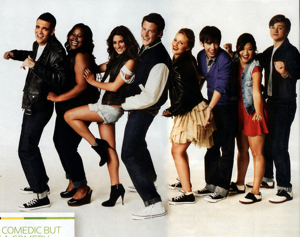 File:Glee Cast-1.jpg