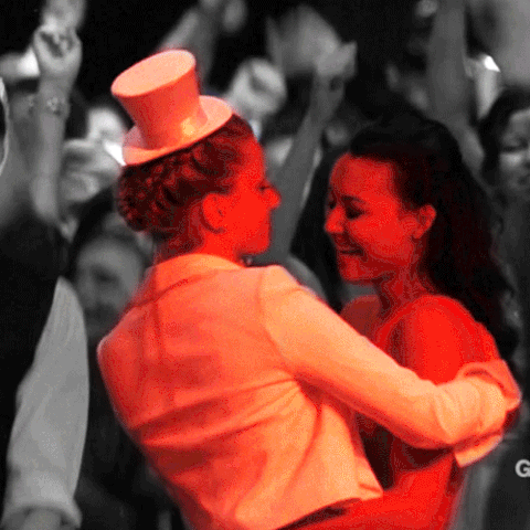 File:29tumblr m3ze4cbAsF1rsylg8o1 r4 500.gif