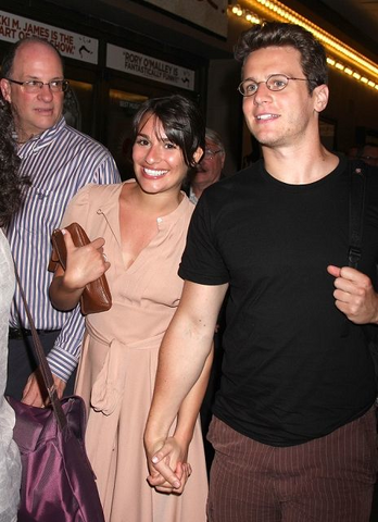 File:Tumblr lmqe0pqfOm1qgmok6o1 500.png