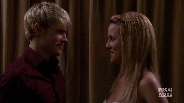 File:Fabrevans-2x09-Special-Education-sam-and-quinn-17372214-1280-720.jpg