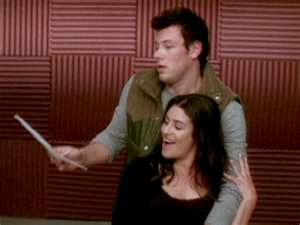 File:Smile finchel.jpg